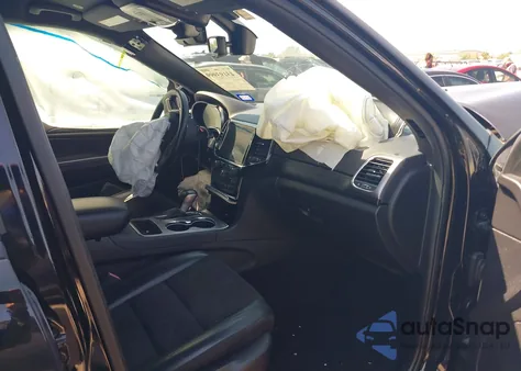 2020 Jeep Grand Cherokee Altitude 4X2 from USA, damaged, VIN 1C4RJEAG3LC246010